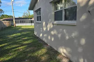 2417 Colonial Dr, Melbourne, FL 32901 - Photo 57