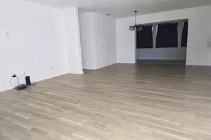 2417 Colonial Dr, Melbourne, FL 32901 - Photo 9