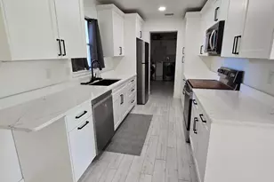 2417 Colonial Dr, Melbourne, FL 32901 - Photo 31