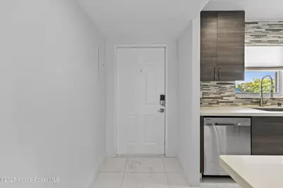 809 W Oakland Park Boulevard #K12, Oakland Park, FL 33311 - Photo 7