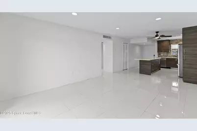 809 W Oakland Park Boulevard #K12, Oakland Park, FL 33311 - Photo 9