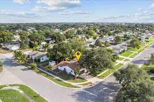 2010 Talloak Rd, Melbourne, FL 32935 - Photo 21