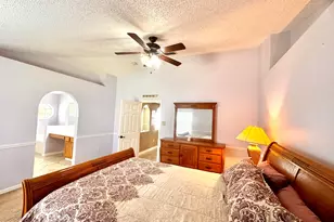 8746 105th Ct, Vero Beach, FL 32967 - Photo 17