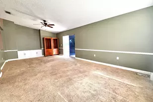 8746 105th Ct, Vero Beach, FL 32967 - Photo 11