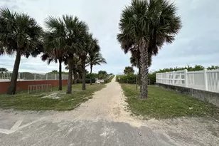 113 W Leon Ln, Cocoa Beach, FL 32931 - Photo 39