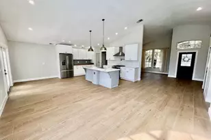 3240 Brentwood Ln, Melbourne, FL 32934 - Photo 9