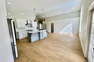 3240 Brentwood Ln, Melbourne, FL 32934 - Photo 11