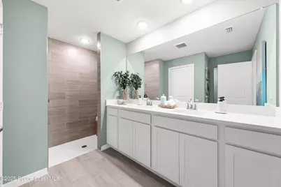 490 Oakleaf Street SW, Palm Bay, FL 32908 - Photo 11