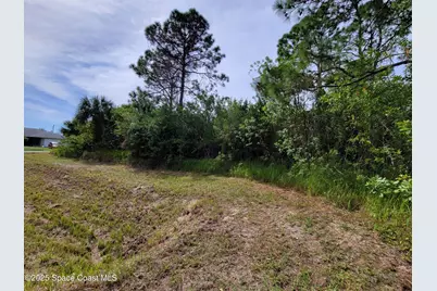 121 Halloran Street SE, Palm Bay, FL 32909 - Photo 7