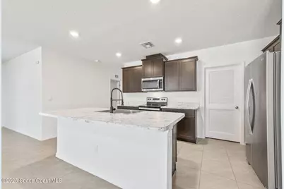 1217 Casey Avenue, Rockledge, FL 32955 - Photo 5