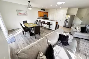 121 Majestic Bay Ave, Cape Canaveral, FL 32920 - Photo 5