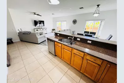 121 Majestic Bay Avenue, Cape Canaveral, FL 32920 - Photo 9