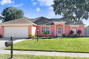 2015 Blue Ridge Ave, Melbourne, FL 32935 - Photo 1