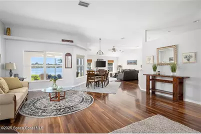 935 SW Southlakes Way SW, Vero Beach, FL 32968 - Photo 1