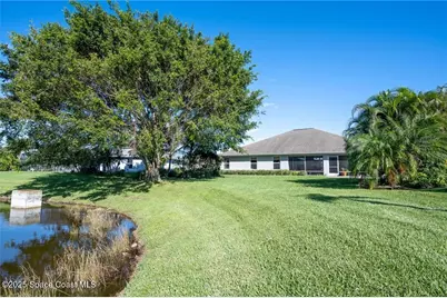 935 SW Southlakes Way SW, Vero Beach, FL 32968 - Photo 19