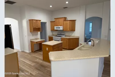 1427 Grand Isle Boulevard, Melbourne, FL 32940 - Photo 5