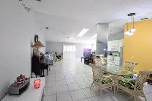 644 Norse St NW, Palm Bay, FL 32907 - Photo 5