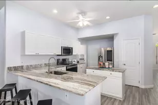 530 Sunset Lakes Dr, Merritt Island, FL 32953 - Photo 11