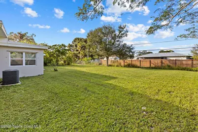 7506 Roberts Road, Fort Pierce, FL 34951 - Photo 27
