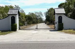 1815 Villa Espana Trail, Melbourne, FL 32935 - Photo 37