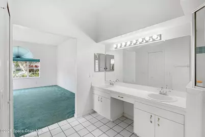 652 Sheridan Woods Drive, Melbourne, FL 32904 - Photo 17