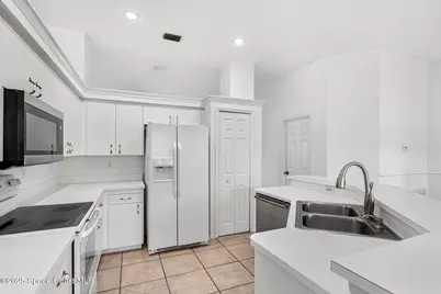 652 Sheridan Woods Drive, Melbourne, FL 32904 - Photo 11