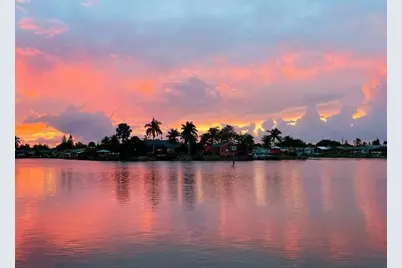 560 Paula Avenue, Merritt Island, FL 32953 - Photo 19