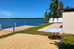 560 Paula Ave, Merritt Island, FL 32953 - Photo 15