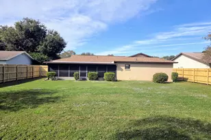 2591 Fulton Ct, Melbourne, FL 32935 - Photo 23