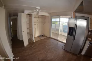 1056 Wren Cir, Barefoot Bay, FL 32976 - Photo 15