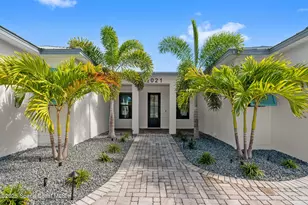 2021 S Orlando Ave, Cocoa Beach, FL 32931 - Photo 3