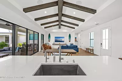 2021 S Orlando Avenue, Cocoa Beach, FL 32931 - Photo 7