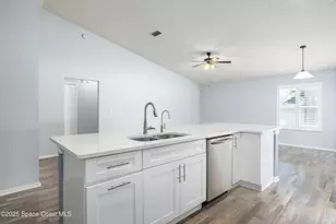 861 7 Gables Cir SE, Palm Bay, FL 32909 - Photo 11