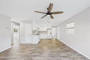 2373 Pawnee Dr, Melbourne, FL 32935 - Photo 9