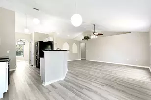 565 White Cap Ct NW, Palm Bay, FL 32907 - Photo 23