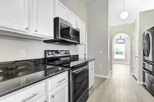 565 White Cap Ct NW, Palm Bay, FL 32907 - Photo 13