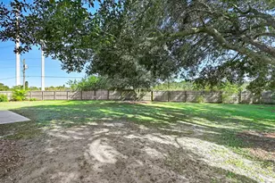 565 White Cap Ct NW, Palm Bay, FL 32907 - Photo 39