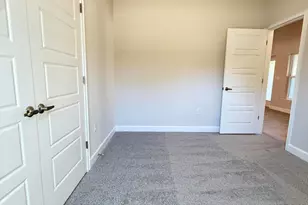 302 Quarry Ln, Sebastian, FL 32958 - Photo 13