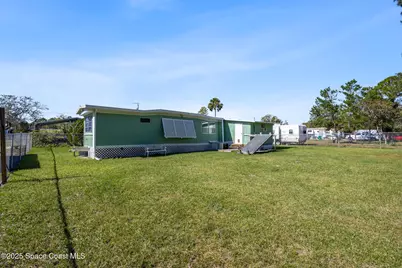 4895 Orange Street, Mims, FL 32754 - Photo 5