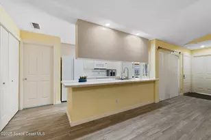 1217 NW Sun Terrace Cir, Port Saint Lucie, FL 34986 - Photo 15