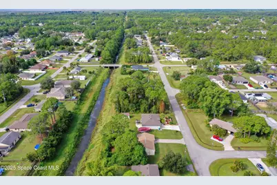 306 Brantley Street SE, Palm Bay, FL 32909 - Photo 15