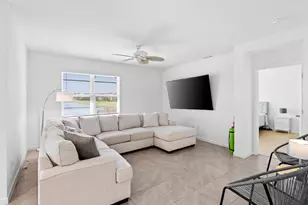 5678 Waterfall Pl, Grant-Valkaria, FL 32949 - Photo 9