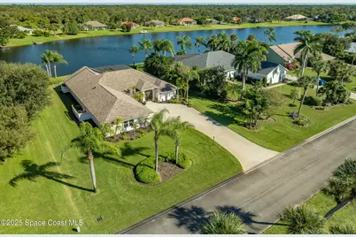 1519 Eagles Circle, Sebastian, FL 32958 - Photo 9