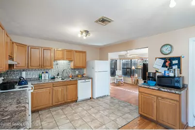 2609 Kefauver Street, Melbourne, FL 32935 - Photo 9