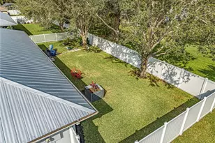 462 Biscayne Ln, Sebastian, FL 32958 - Photo 3