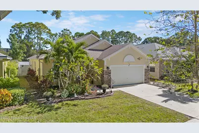 381 Waterside Circle, Titusville, FL 32780 - Photo 3