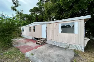 326 Iris St, Cocoa, FL 32927 - Photo 9