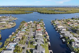 290 Jacala Dr, Merritt Island, FL 32953 - Photo 25