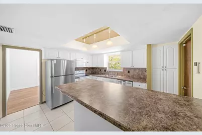 611 Dundee Circle, Melbourne, FL 32904 - Photo 7