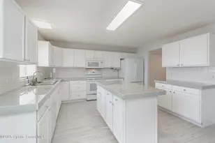 1539 Las Palmos Dr SW, Palm Bay, FL 32908 - Photo 11